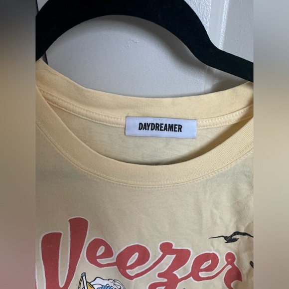 Daydreamer One Size Weezer Graphic Top. ⚡️💛 - Picture 3 of 4